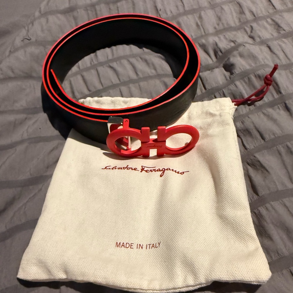 Salvatore Ferragamo Black and Red Leather Belt with Classic Buckle